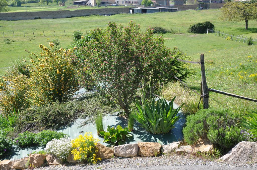 Pollionnay La Bergerie Bed & Breakfast エクステリア 写真