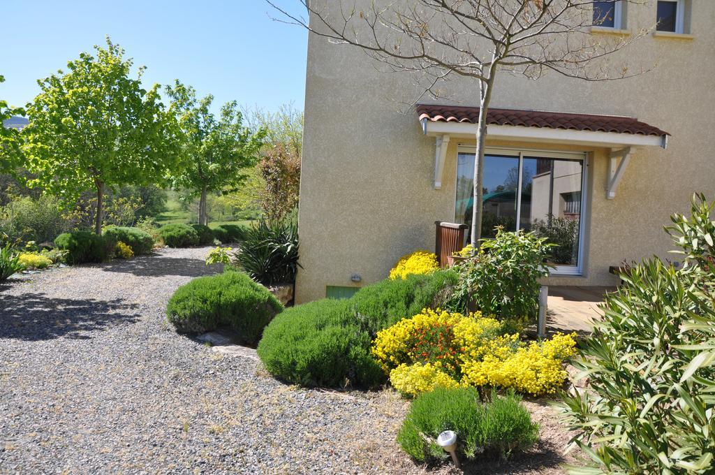 Pollionnay La Bergerie Bed & Breakfast エクステリア 写真